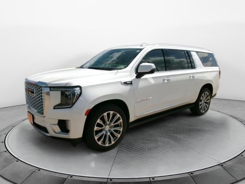 2021 GMC Yukon XL Denali in White Frost Tricoat — front three-quarter view