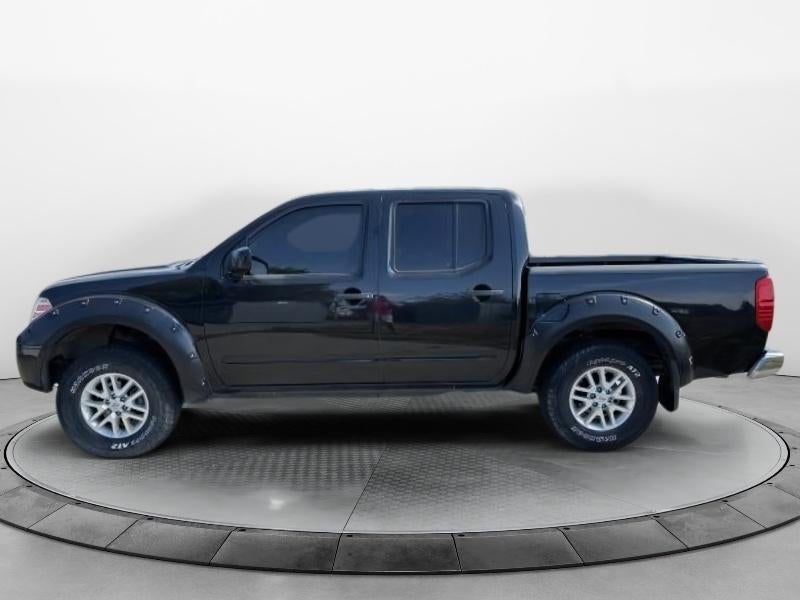 2019 Nissan Frontier — side profile view