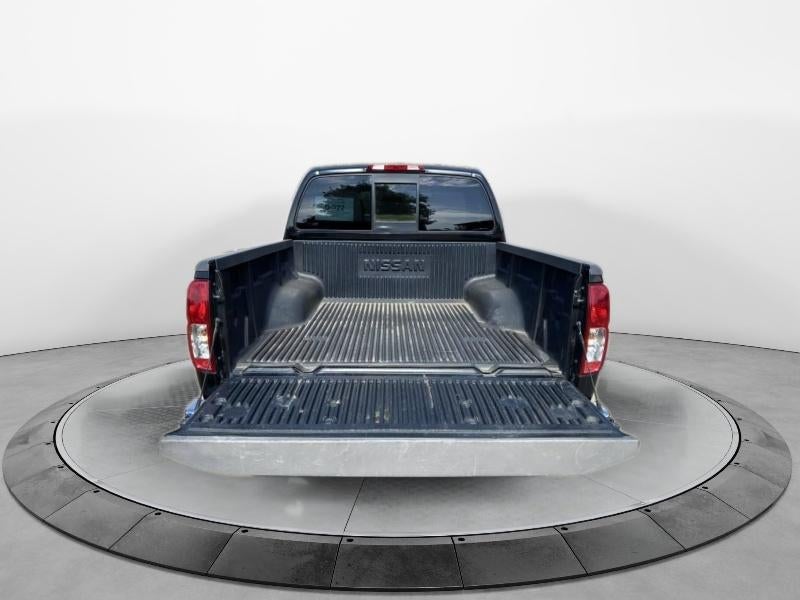 2019 Nissan Frontier — detail view
